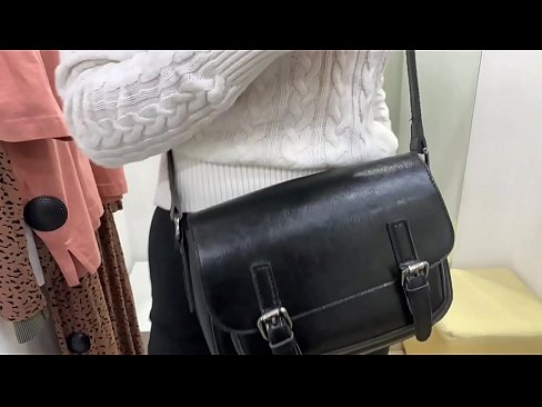 ❤️ אוננות פומבית של הכלבה הצעירה פרלברי עם דילדו בחדר המתאים ️❌ פורנו רוסי ב-iw.befuck-net.ru ☑